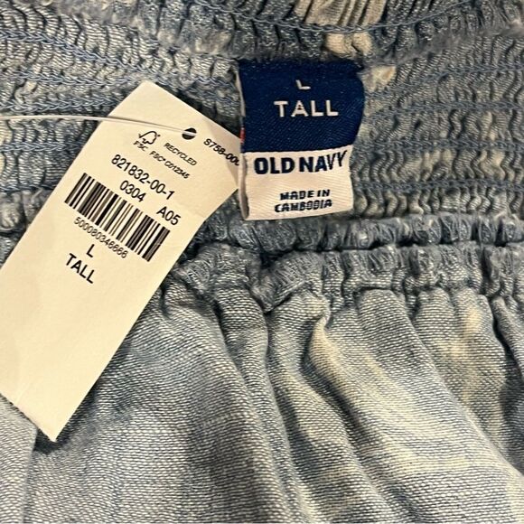 Old Navy Smocked Square Neck Floral Jean Top in Blue NWT - Picture 8 of 11